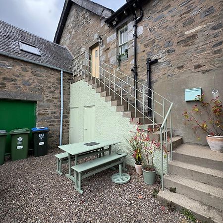 The Rannoch Nest, Kinloch Rannoch Apartment Exterior photo