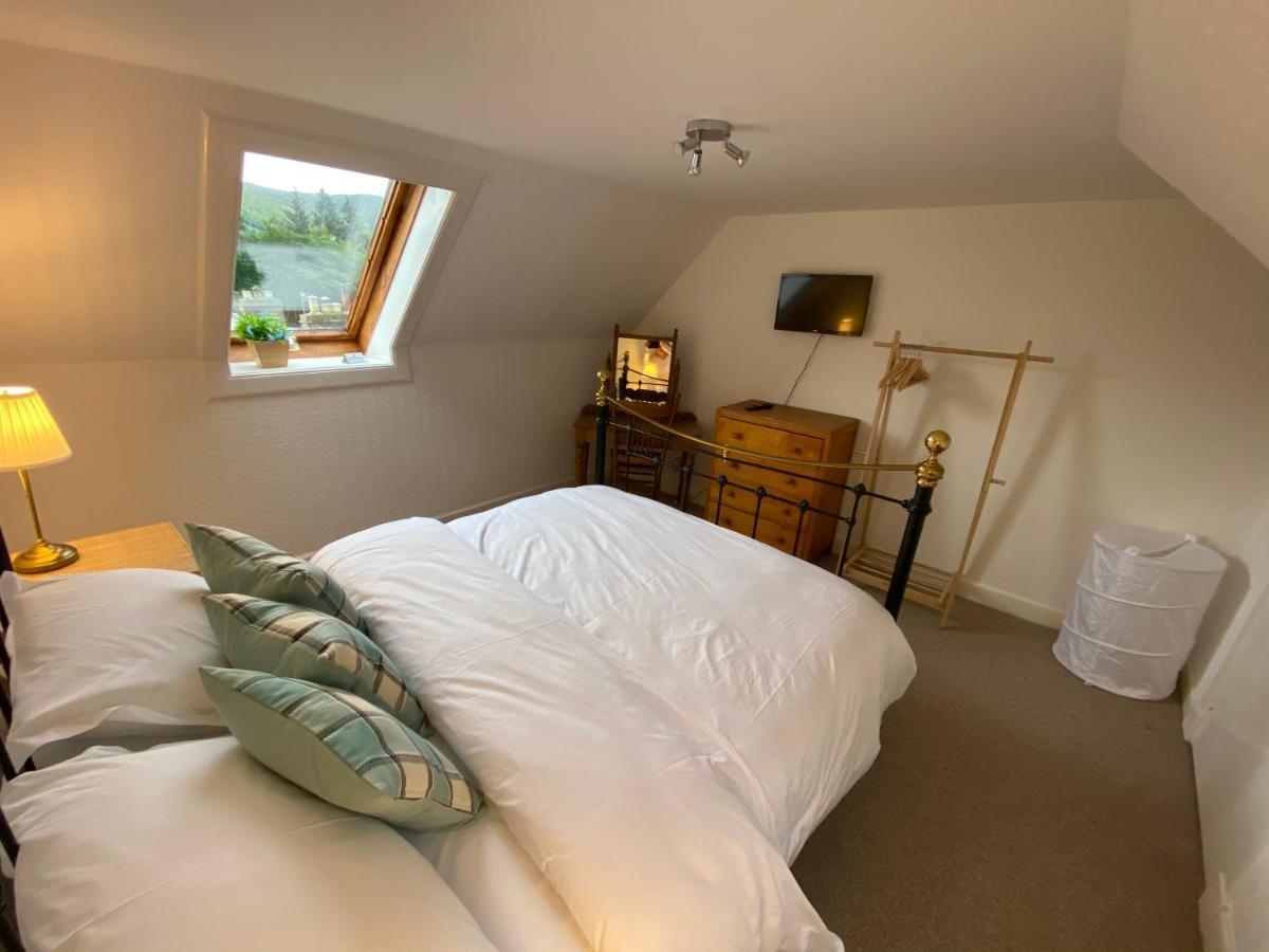 The Rannoch Nest, Kinloch Rannoch Apartment Exterior photo